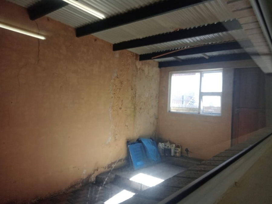 6 Bedroom Property for Sale in Aston Bay Eastern Cape